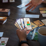 Исследуйте мир «Манчкина», «Уно», «Каркассона», «Диксита» и других захватывающих игр, посетив уютные кафе и игровые лофты в Петербурге. Выбирайте из списка лучших антикафе, где можно сыграть в «Мафию», сразиться в PlayStation, насладиться ароматным чаем по литрам и насладиться изысканными лакомствами. Полная информация о тарифах, адресах и режиме работы – в нашей подборке мест, где поиграть в настолки.