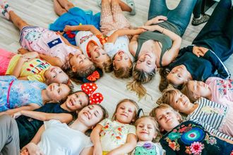 120 u0438u043du0442u0435u0440u0435u0441u043du044bu0445 u043cu0435u0441u0442 u0432 u041fu0435u0442u0435u0440u0431u0443u0440u0433u0435 u043au0443u0434u0430 u0441u0445u043eu0434u0438u0442u044c u0441 u0440u0435u0431u0435u043du043au043eu043c