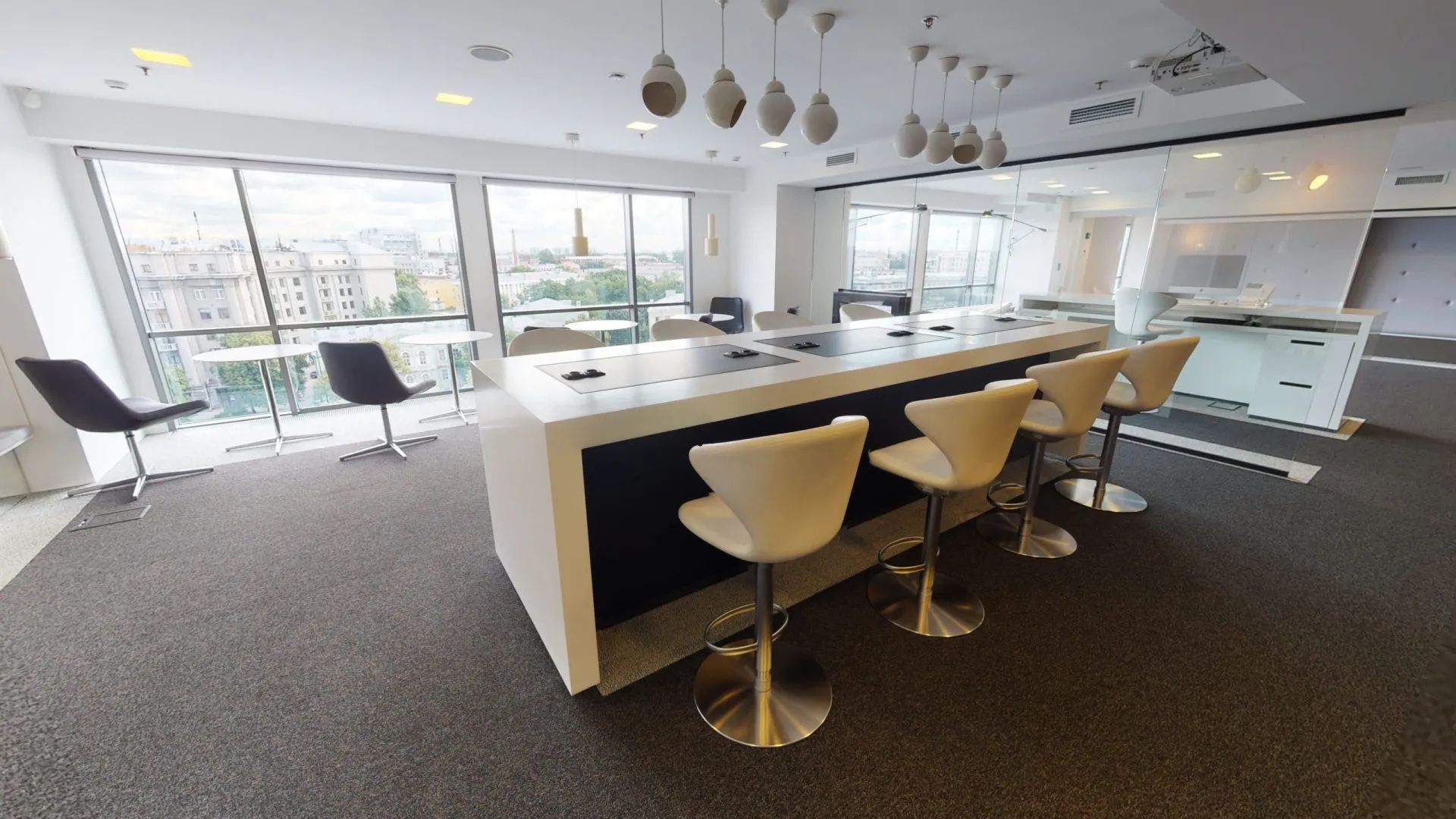 Коворкинг IQ в Санкт-Петербурге