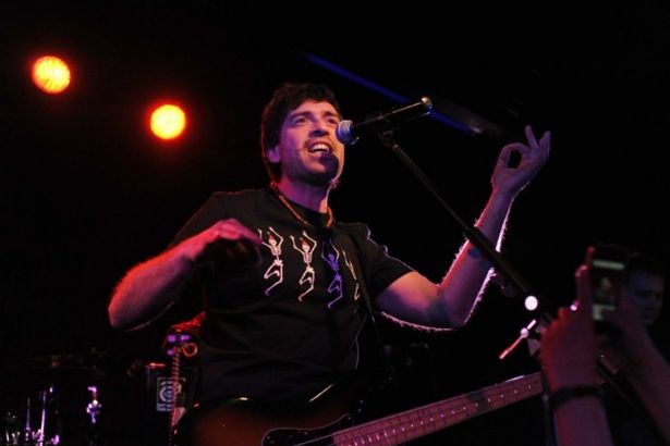 u0411u043eu043bu044cu0448u043eu0439 u0441u043eu043bu044cu043du044bu0439 u043au043eu043du0446u0435u0440u0442 u0433u0440u0443u043fu043fu044b u00abu041du043eu0433u0443 Cu0432u0435u043bu043e!u00bb