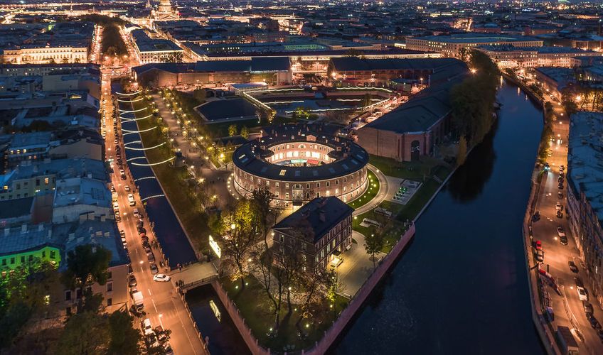 Студия «Союзмультфильм» сделала новую серию мультфильма «Простоквашино». Новый сезон включает в себя 30 серий по 6 минут и выйдет в январе 2018. Анимация сделана с использованием компьютерной графики, но зритель увидит старый-добрый рисованный мультик. Об этом пишет ТАСС со ссылкой на директора студии «Союзмультфильм» Бориса Машковца.