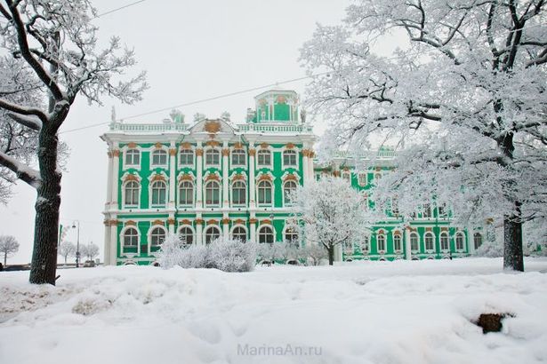 u041du0430 u0432u044bu0445u043eu0434u043du044bu0445 u0432 u041fu0435u0442u0435u0440u0431u0443u0440u0433 u0432u0435u0440u043du0443u0442u0441u044f u0445u043eu043bu043eu0434u0430 u0438 u0441u043du0435u0433u043eu043fu0430u0434u044b