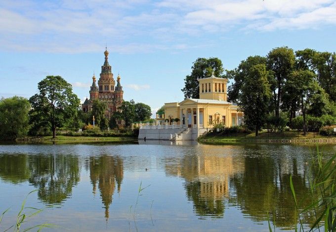 u041fu043e u043fu0440u0438u0433u043eu0440u043eu0434u0430u043c u041fu0435u0442u0435u0440u0431u0443u0440u0433u0430 u0437u0430u043fu0443u0441u043au0430u044eu0442 u044du043au0441u043au0443u0440u0441u0438u0438 u0437u0430 30 u0440u0443u0431u043bu0435u0439