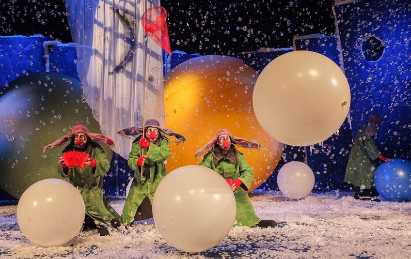 «сНежное шоу» Вячеслава Полунина приезжает в Петербург