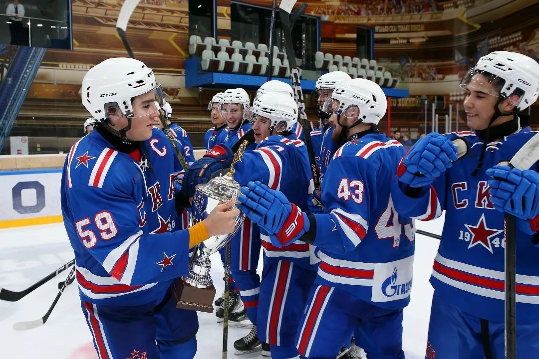 Хоккейный город СКА — тренировочный центр на Российском проспекте