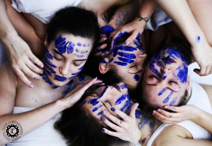 31 января&nbsp;Театр Современного Танца ТЕСОТА&nbsp;представит зрителям невероятно душевный танцевальный вечер. Гости насладятся необычным перфомансом: 4 артиста покажут 4 трогательных мини-истории о любви.