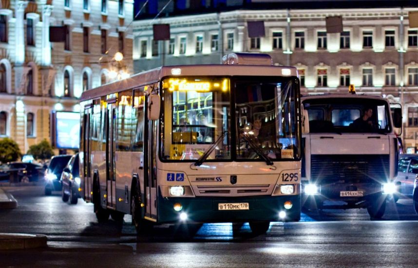 night bus 1024x631 8e859