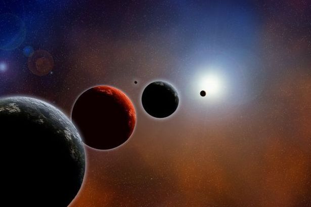 u041cu0430u0441u0448u0442u0430u0431u043du044bu0439 u043fu0430u0440u0430u0434 u043fu043bu0430u043du0435u0442 u0443u043au0440u0430u0441u0438u0442 u043du0435u0431u043e u043du0430u0434 u041fu0435u0442u0435u0440u0431u0443u0440u0433u043eu043c