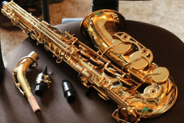 u0412u043e u0434u0432u043eu0440u0430u0445 u041du0435u0432u0441u043au043eu0433u043e u043fu0440u043eu0441u043fu0435u043au0442u0430 30 u043cu0430u044f u0437u0430u0437u0432u0443u0447u0438u0442 u043au043bu0430u0441u0441u0438u043au0430