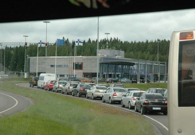 u0412 u0424u0438u043du043bu044fu043du0434u0438u044e- u043du0430 u043cu0430u0448u0438u043du0435. u0427u0442u043e u043du0443u0436u043du043e u0437u043du0430u0442u044c