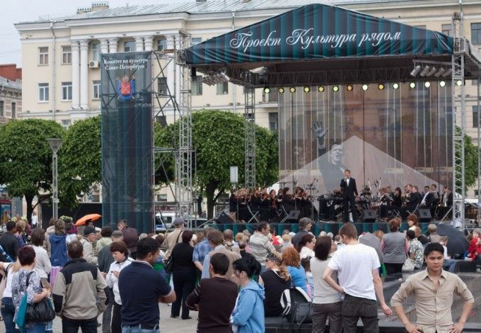 u041au043eu043du0446u0435u0440u0442u044b u00abu0412u0435u0440u043du0438u0441u044c u0432 u0421u043eu0440u0440u0435u043du0442u043eu00bb