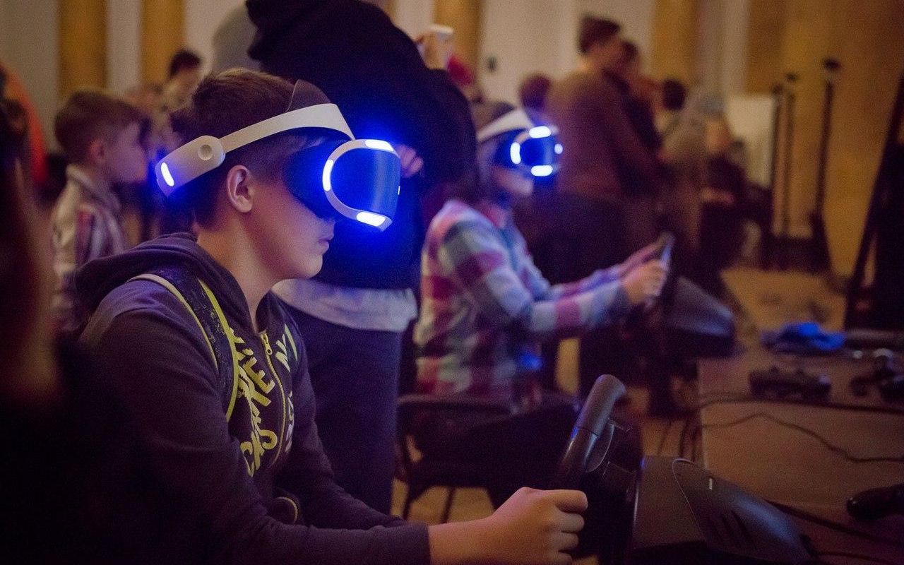 u0412u044bu0441u0442u0430u0432u043au0430 u00abu041cu0438u0440 u0412u0438u0440u0442u0443u0430u043bu044cu043du043eu0439 u0420u0435u0430u043bu044cu043du043eu0441u0442u0438u00bb