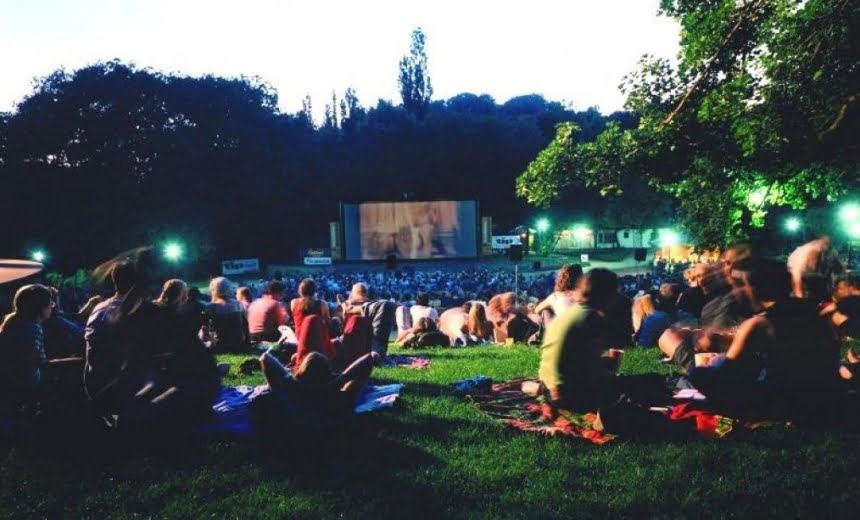 u041au0438u043du043eu0444u0435u0441u0442u0438u0432u0430u043bu044c Beat Film Festival u043du0430 u041du043eu0432u043eu0439 u0413u043eu043bu043bu0430u043du0434u0438u0438