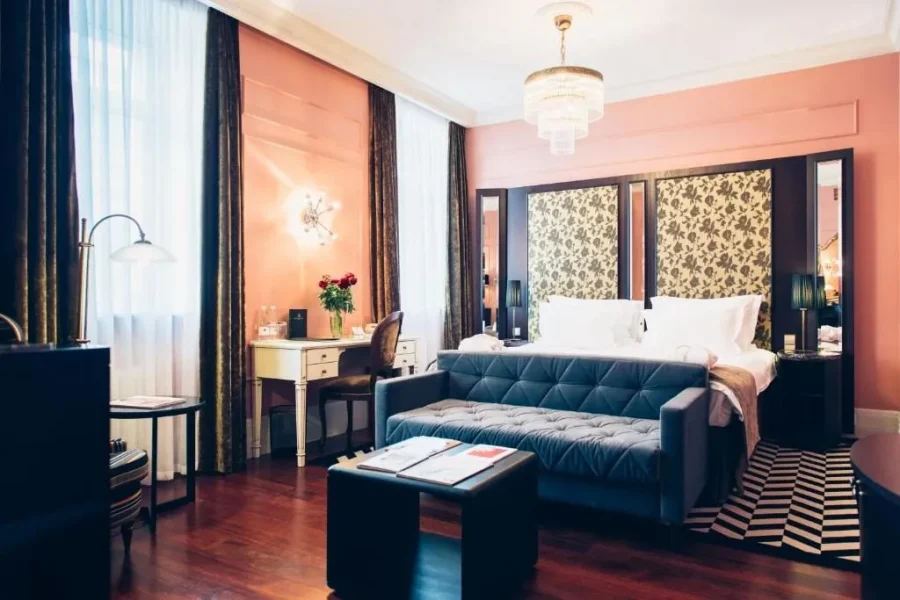 Интерьер Dom Boutique Hotel в Санкт-Петербурге