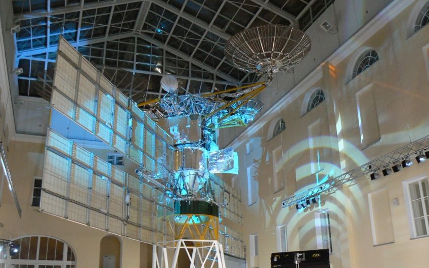 u041cu0435u0436u0434u0443u043du0430u0440u043eu0434u043du0430u044f u0432u044bu0441u0442u0430u0432u043au0430 u043fu0440u0435u0434u043cu0435u0442u043eu0432 u0434u0438u0437u0430u0439u043du0430 u0438 u0434u0435u043au043eu0440u0430 Decor Expo