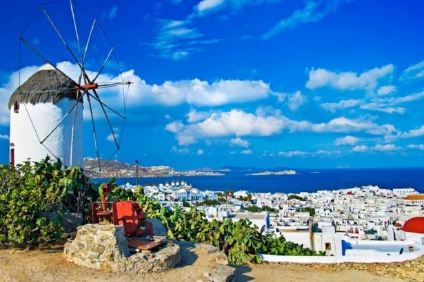 u0422u041eu041f-10 u0442u0443u0440u0438u0441u0442u0438u0447u0435u0441u043au0438u0445 u043du0430u043fu0440u0430u0432u043bu0435u043du0438u0439 u0432 u0438u044eu043du044cu0441u043au0438u0435 u043fu0440u0430u0437u0434u043du0438u043au0438