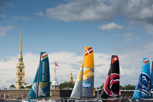 u0417u0440u0435u043bu0438u0449u043du044bu0435 u043fu0430u0440u0443u0441u043du044bu0435 u0433u043eu043du043au0438 u043fu0440u043eu0439u0434u0443u0442 u043du0430 u0424u0438u043du0441u043au043eu043c u0437u0430u043bu0438u0432u0435