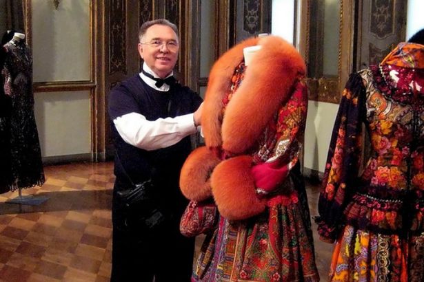 u0412u044bu0441u0442u0430u0432u043au0430 u00abu0412u044fu0447u0435u0441u043bu0430u0432 u0417u0430u0439u0446u0435u0432 u0432 u042du0440u043cu0438u0442u0430u0436u0435u00bb