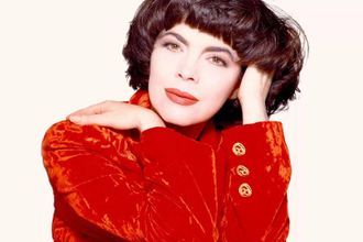 Известная французская певица, любимица российской публики выступит 25 октября 2020 года с программой «Made in France», посвящённой 55-летию карьеры.