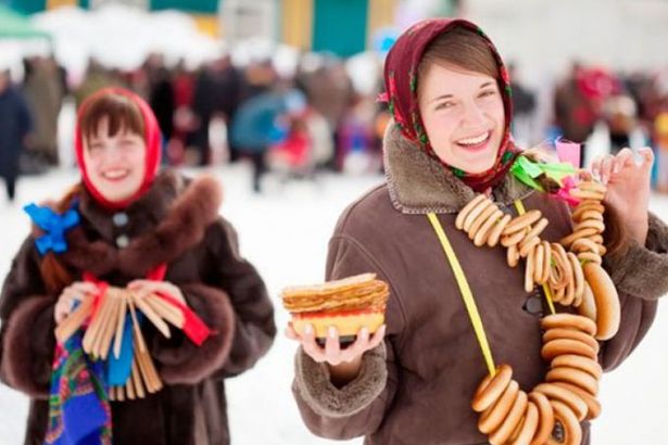 u041cu0430u0441u043bu0435u043du0438u0446u0430 u043du0430 u041cu043eu0441u043au043eu0432u0441u043au043eu0439 u043fu043bu043eu0449u0430u0434u0438