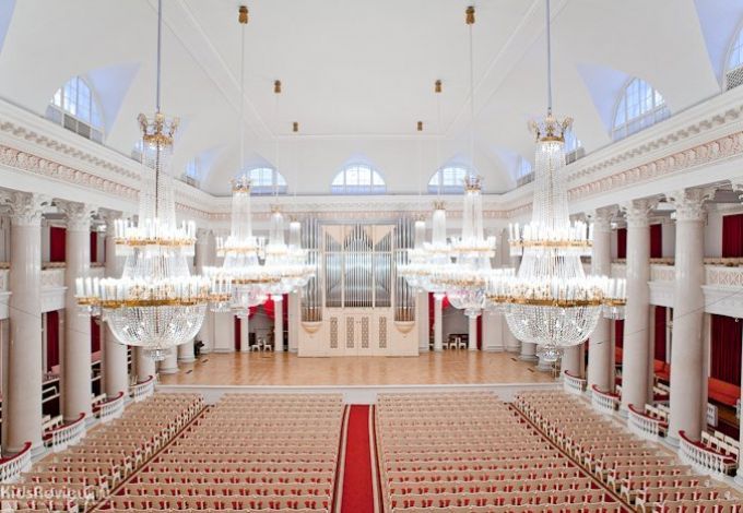 u0424u0438u043bu0430u0440u043cu043eu043du0438u044f u0440u0430u0441u043fu0440u043eu0434u0430u0435u0442 u0431u0438u043bu0435u0442u044b u043du0430 u043au043eu043du0446u0435u0440u0442 u043eu0440u0433u0430u043du043du043eu0439 u043cu0443u0437u044bu043au0438 u043fu043e 100 u0440u0443u0431u043bu0435u0439