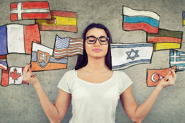 Японский, немецкий, английский язык, французский, испанский, итальянский язык и даже иврит. Заговорить на языках может любой желающий без особых затрат. В городе проходят языковые курсы и разнообразные мероприятия. Участники собираются для изучения и практики различных иностранных языков. Питер Online подсказывает 15 языковых школ в Петербурге: