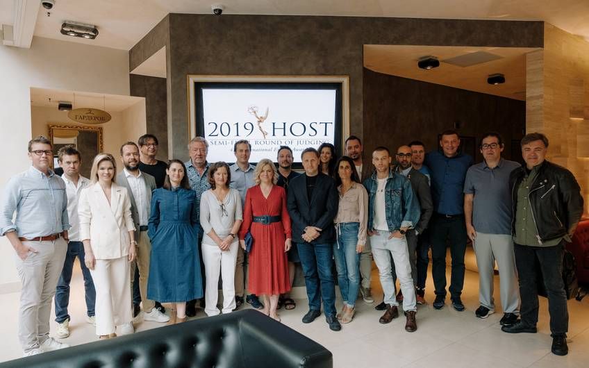  жюри international emmy 2019 min b6802