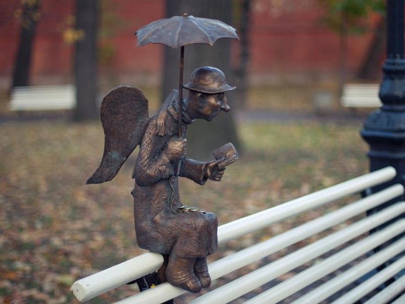 Пожар в петербургском приюте произошёл сегодня. Благодаря слаженной работе пожарной службы его удалось потушить и спасти&nbsp;300 кошек и 7 собак. К сожалению,&nbsp;уничтожены запасы кормов и лекарств приюта. В связи с этим петербуржцев просят помочь братьям меньшим.&nbsp;