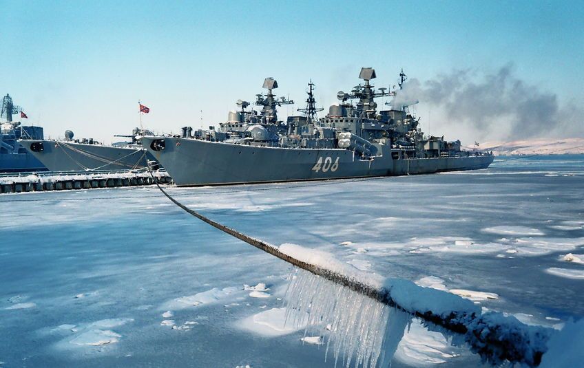 В этот день, в 1933 году, был издан циркуляр о формировании Северной военной флотилии. Созданная эскадра стала первым соединением военных кораблей у северных границ страны.