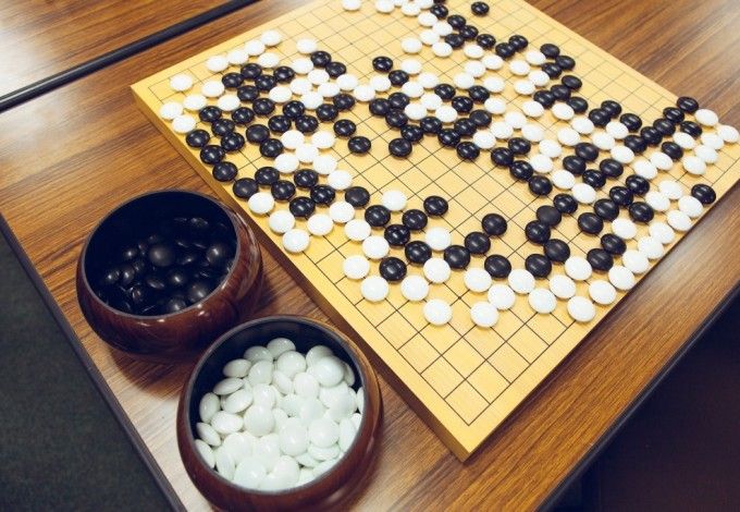 u041bu044eu0431u0438u0442u0435u043bu0438 u0434u0440u0435u0432u043du0435u0439u0448u0435u0439 u0438u0433u0440u044b u0433u043e u0440u0430u0441u0441u0447u0438u0442u044bu0432u0430u044eu0442 u043fu043eu043fu0430u0441u0442u044c u0432 u043au043du0438u0433u0443 u0413u0438u043du043du0435u0441u0430