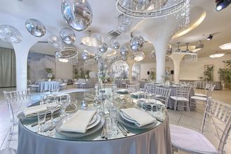 Жители Северной столицы зимой смогут наблюдать в небе необычайное красочное зрелище – метеорный поток Геминиды. Ученые предпологают, что ярче всего он проявит себя 14 декабря.