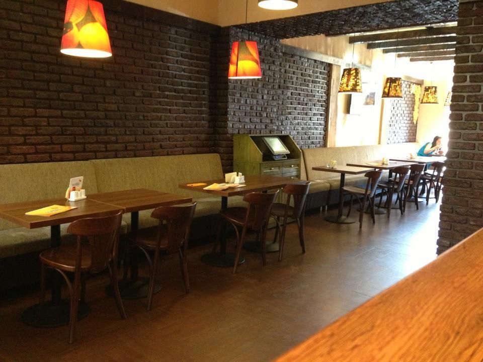 Интерьер чебуречной Брынза