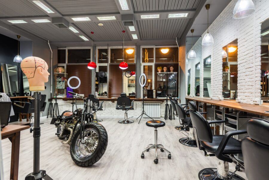 Курсы парикмахеров Stella Prof в Санкт-Петербурге — 90% практики