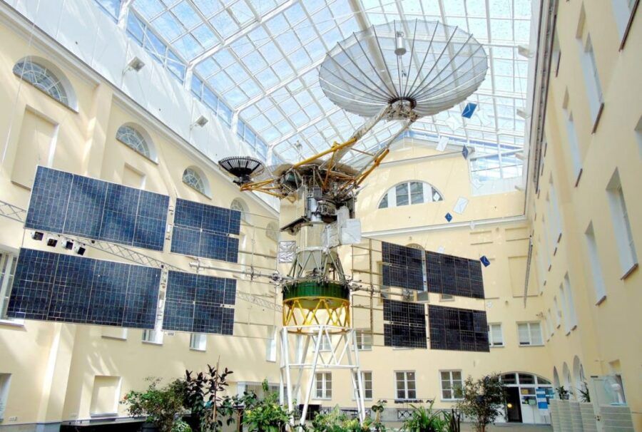 Музей связи имени А.С. Попова - история коммуникаций от телеграфа до современных технологий