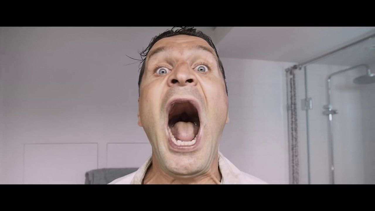 В ТРЦ&nbsp;«Жемчужная плаза» состоится премьера&nbsp;новой комедии «Ну, здравствуй, Оксана Соколова». Перед фильмом можно будет пообщаться с актером, игравшим в фильме Виктором Добронравовым, сфотографироваться и взять автограф.