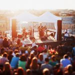 u041eu0442u043au0440u044bu0442u0438u0435 u043cu0443u0437u044bu043au0430u043bu044cu043du043eu0433u043e u0444u0435u0441u0442u0438u0432u0430u043bu044f u043du0430 u043au0440u044bu0448u0430u0445 Roof Music Fest