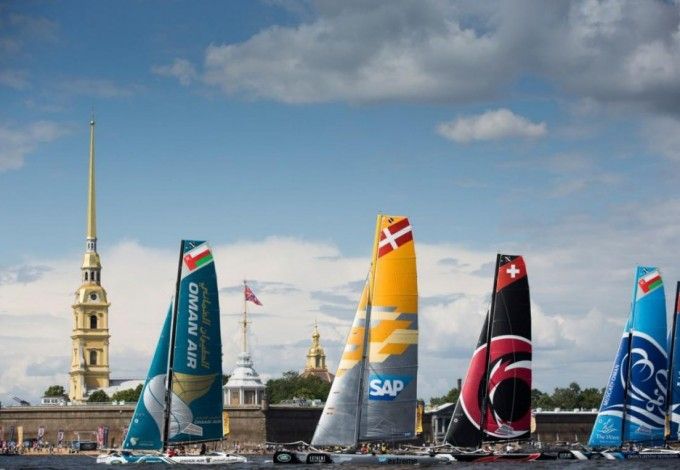 u0417u0440u0435u043bu0438u0449u043du044bu0435 u043fu0430u0440u0443u0441u043du044bu0435 u0433u043eu043du043au0438 u043fu0440u043eu0439u0434u0443u0442 u043du0430 u0424u0438u043du0441u043au043eu043c u0437u0430u043bu0438u0432u0435