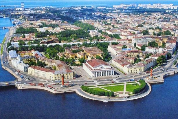 u0414u0435u043du044c u0420u043eu0441u0441u0438u0438 u043eu0442u043cu0435u0442u044fu0442 u043du0430 u0421u0442u0440u0435u043bu043au0435