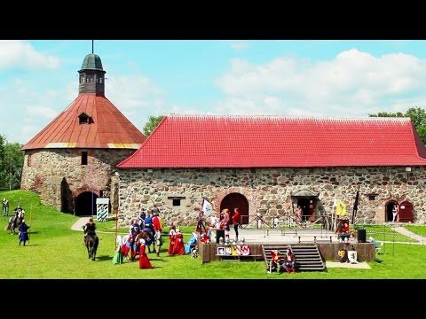 Удивительный мир городского творчества вновь, с 29 января по 28 февраля, предстанет перед горожанами во всей красе. Гостям мероприятия расскажут и на примерах покажут, как можно преобразить Северную столицу при помощи урбанистики и уличного искусства. Пройдут интересные выставки, лекции и мастер-классы от художников и искусствоведов.