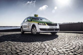 Новая инициатива Комитета по транспорту Петербурга вызвала резонанс в сфере такси: сокращение количества такси в городе до 20000, одинаковая окраска автомобилей в чёрные (бизнес-класс) и белые (эконом-класс) цвета. Игорь Рудзий, генеральный директор компании «ТаксовичкоФ», решил высказать своё мнение на эту тему.