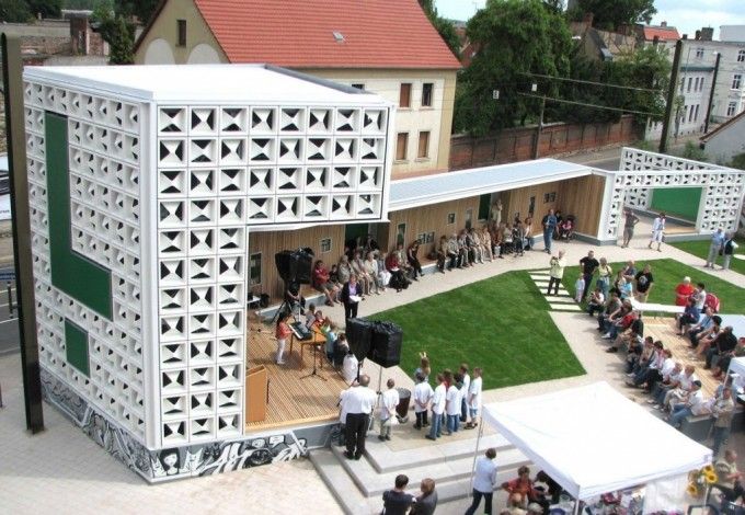 u0413u043eu0440u043eu0434u0441u043au043eu0435 u043fu0443u0431u043bu0438u0447u043du043eu0435 u043fu0440u043eu0441u0442u0440u0430u043du0441u0442u0432u043e u0415u0432u0440u043eu043fu044b u043du0430 u0432u044bu0441u0442u0430u0432u043au0435 u00abu041fu043eu043bu0438u0441u00bb