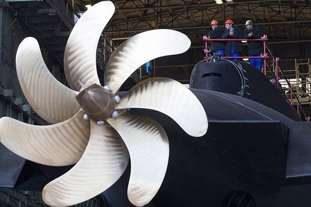 u00abu0427u0451u0440u043du0430u044f u0434u044bu0440u0430u00bb u0443u0439u0434u0435u0442 u0432 u043fu043bu0430u0432u0430u043du0438u0435 u0432 u043au043eu043du0446u0435 u043cu0430u044f