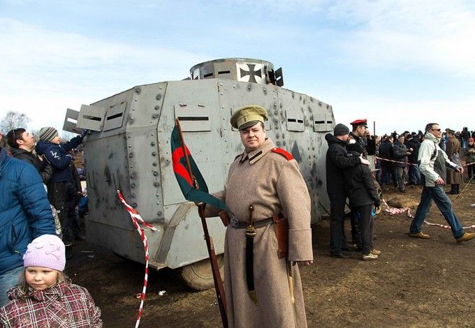 u00abu0411u043eu0435u0432u0430u044f u0441u0442u0430u043bu044cu00bb u043fu043eu043au0430u0436u0435u0442 u043cu043eu0449u044c u0432 u041fu0430u0440u043au0435 300-u043bu0435u0442u0438u044f u041fu0435u0442u0435u0440u0431u0443u0440u0433u0430