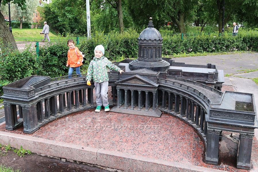 peterburg-v-miniatyure-besplatnyiy-muzey-7_eab03.jpeg