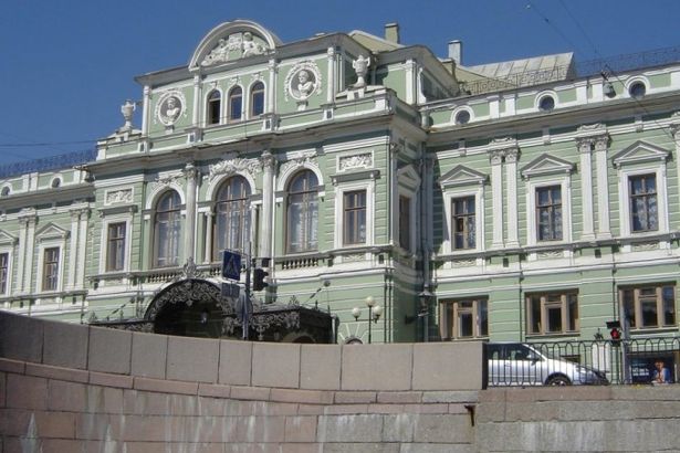 u041cu0430u0433u043du0438u0442 u0432 u043fu043eu0434u0430u0440u043eu043a u0438 50-u043fu0440u043eu0446u0435u043du0442u043du0430u044f u0441u043au0438u0434u043au0430 u043du0430 u0431u0438u043bu0435u0442u044b