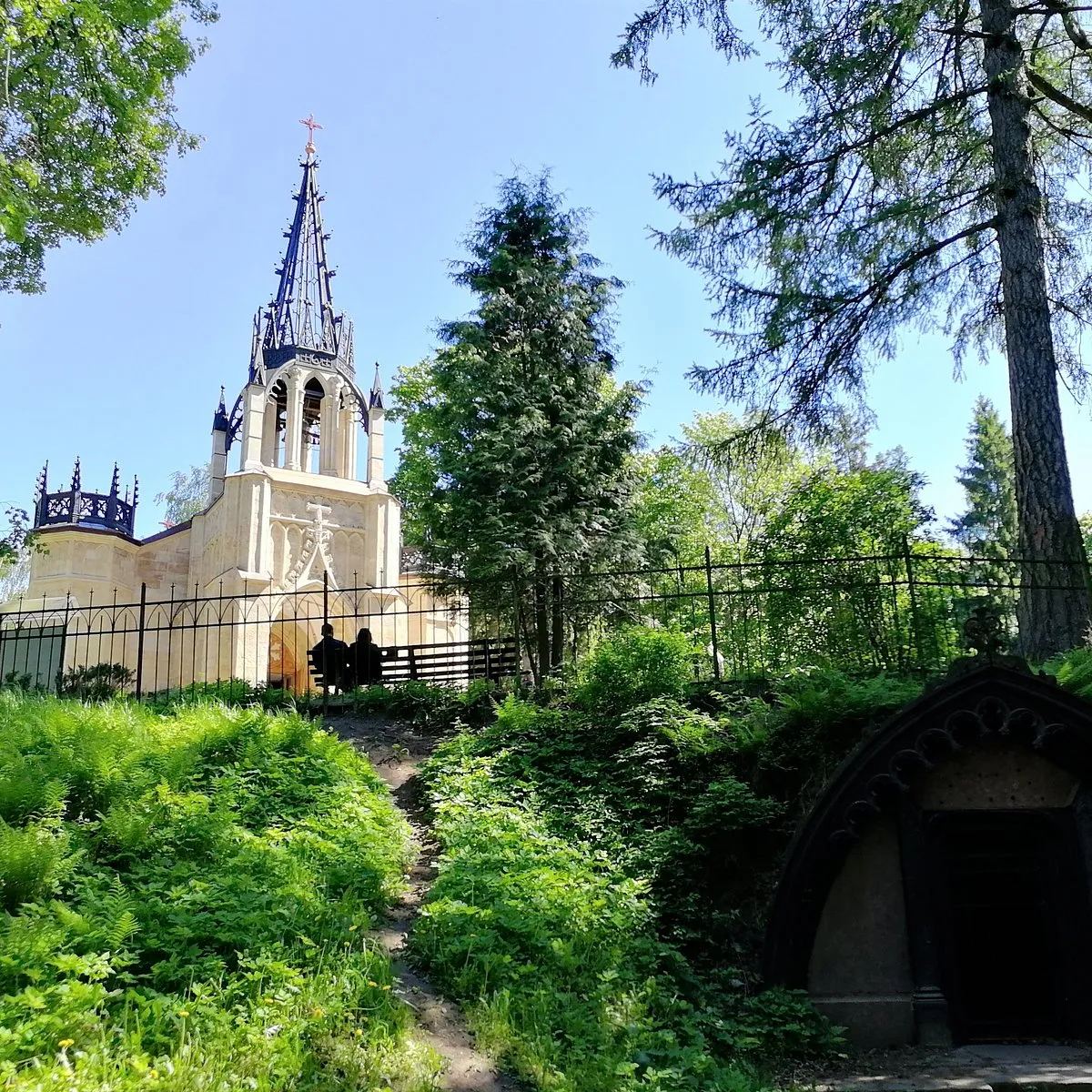 Шуваловский парк
