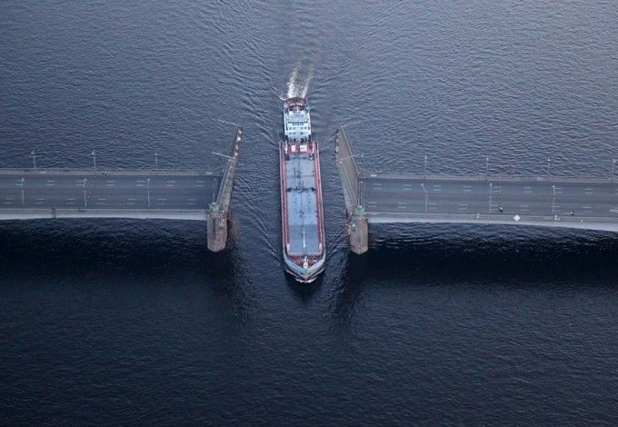 u041au043eu0440u0430u0431u043bu044fu043c u0440u0430u0437u0440u0435u0448u0438u043bu0438 u0437u0430u0445u043eu0434u0438u0442u044c u0432 u041fu0435u0442u0435u0440u0431u0443u0440u0433 u0431u0435u0437 u043fu043eu043cu043eu0449u0438 u043bu0435u0434u043eu043au043eu043bu043eu0432