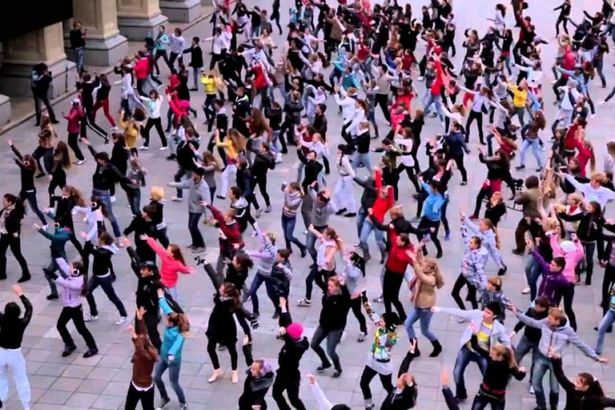 u041eu0434u0438u043d u0442u0430u043du0435u0446 u043du0430 u0432u0441u044e u0441u0442u0440u0430u043du0443