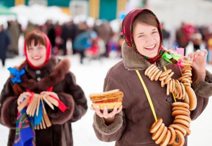 u041cu0430u0441u043bu0435u043du0438u0446u0430 u043du0430 u041cu043eu0441u043au043eu0432u0441u043au043eu0439 u043fu043bu043eu0449u0430u0434u0438