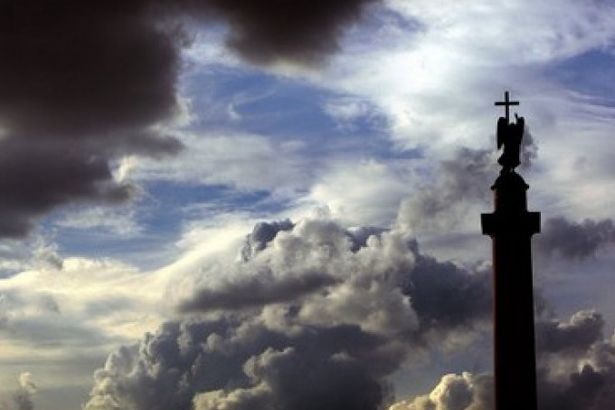 u041fu0435u0442u0435u0440u0431u0443u0440u0433 u0436u0434u0451u0442 u0433u0440u043eu0437u0430 u0438 u043bu0438u0432u043du0438